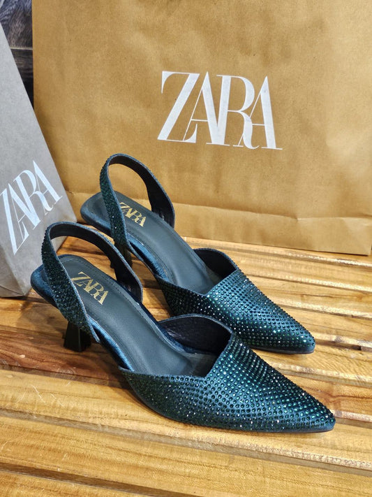 ZARA HEEL